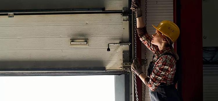 Addressing Common Garage Door Stoppage Issues in Arlington Heights, IL
